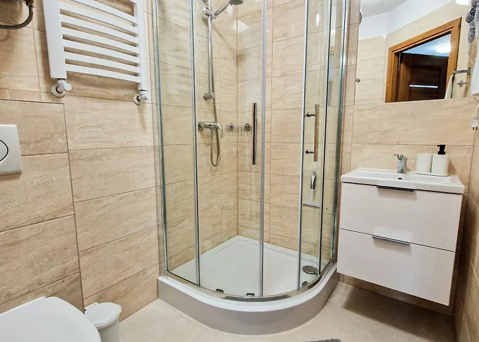 아파트 Interdom *