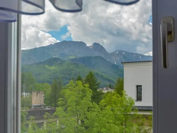 Interdom 자코파네