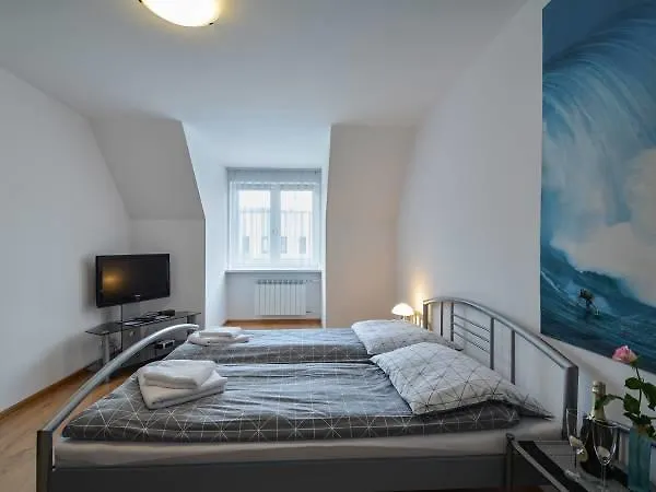 Interdom 자코파네