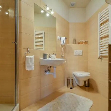 Interdom Apartmán